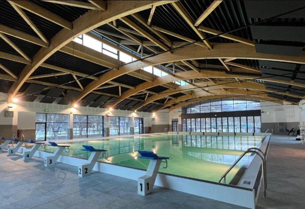 Charmant Logement De Plein Pied Avec Piscine 2* Loudenvielle Kültér fotó